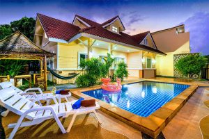 Relax-Pool-Villas